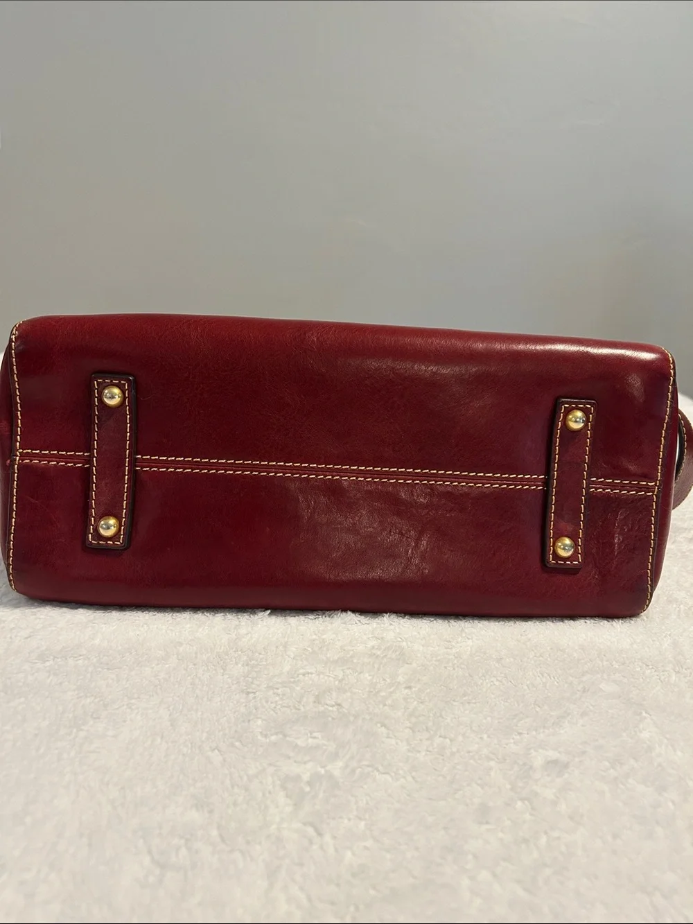 Dooney & Bourke Florentine Cassidy Wine Red Leather Large Hobo Shoulder Bag. - Picture 6 of 10
